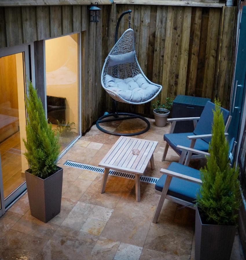 Nuit De La Sagesse "Jacuzzi Terrasse Et Parking Prive" Lägenhet Rouen Exteriör bild